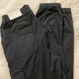 black stretchy cargo pants